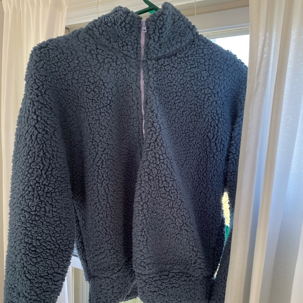 fuzzy cropped zip up